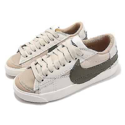 Nike Blazer Trainers SB Low Top Womens Trainers Lace Up Sneakers Cream